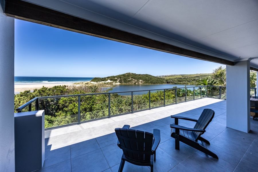 7 Bedroom Property for Sale in Cintsa East Eastern Cape